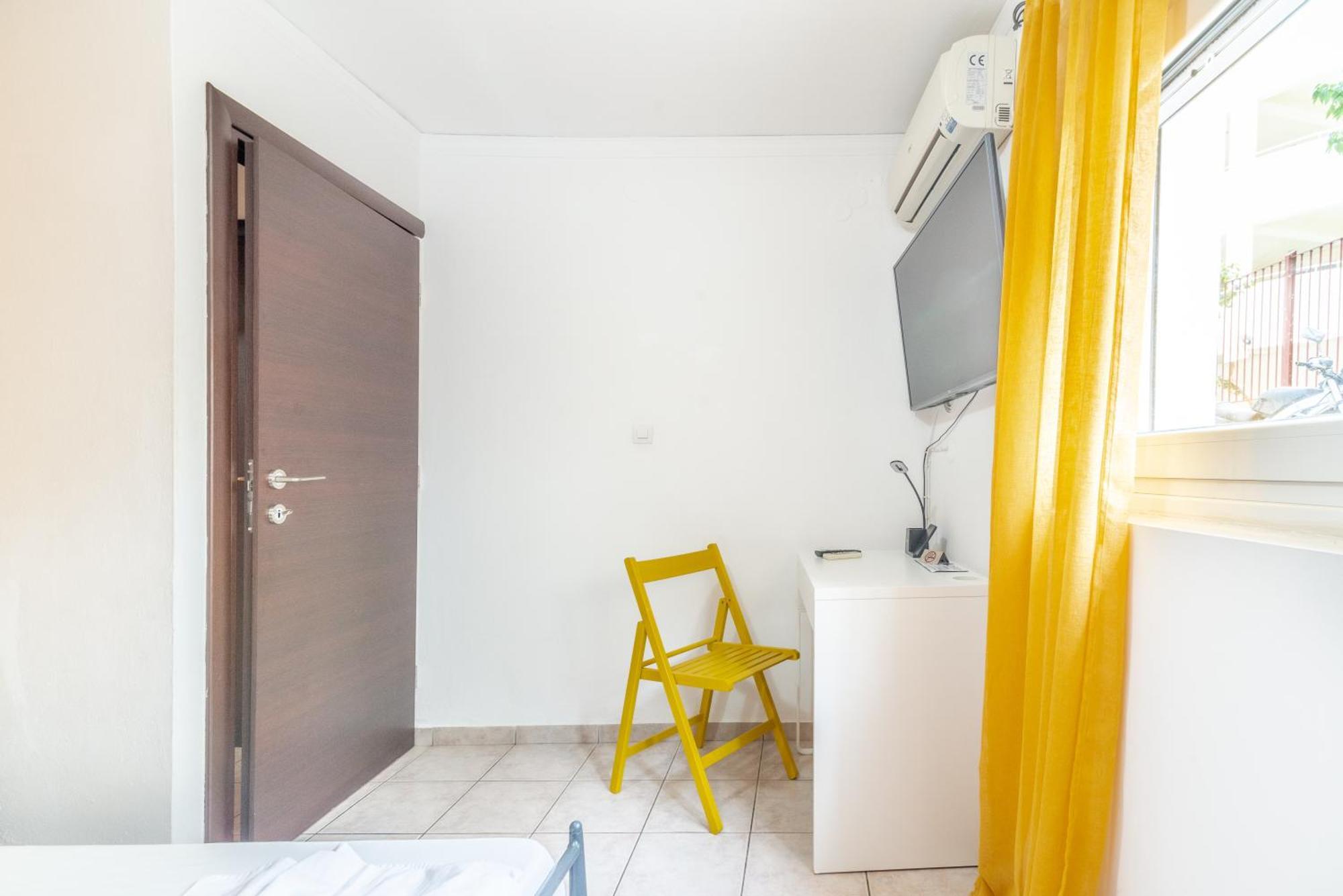 Oasis Studios In The City Centre Heraklion  Exterior photo
