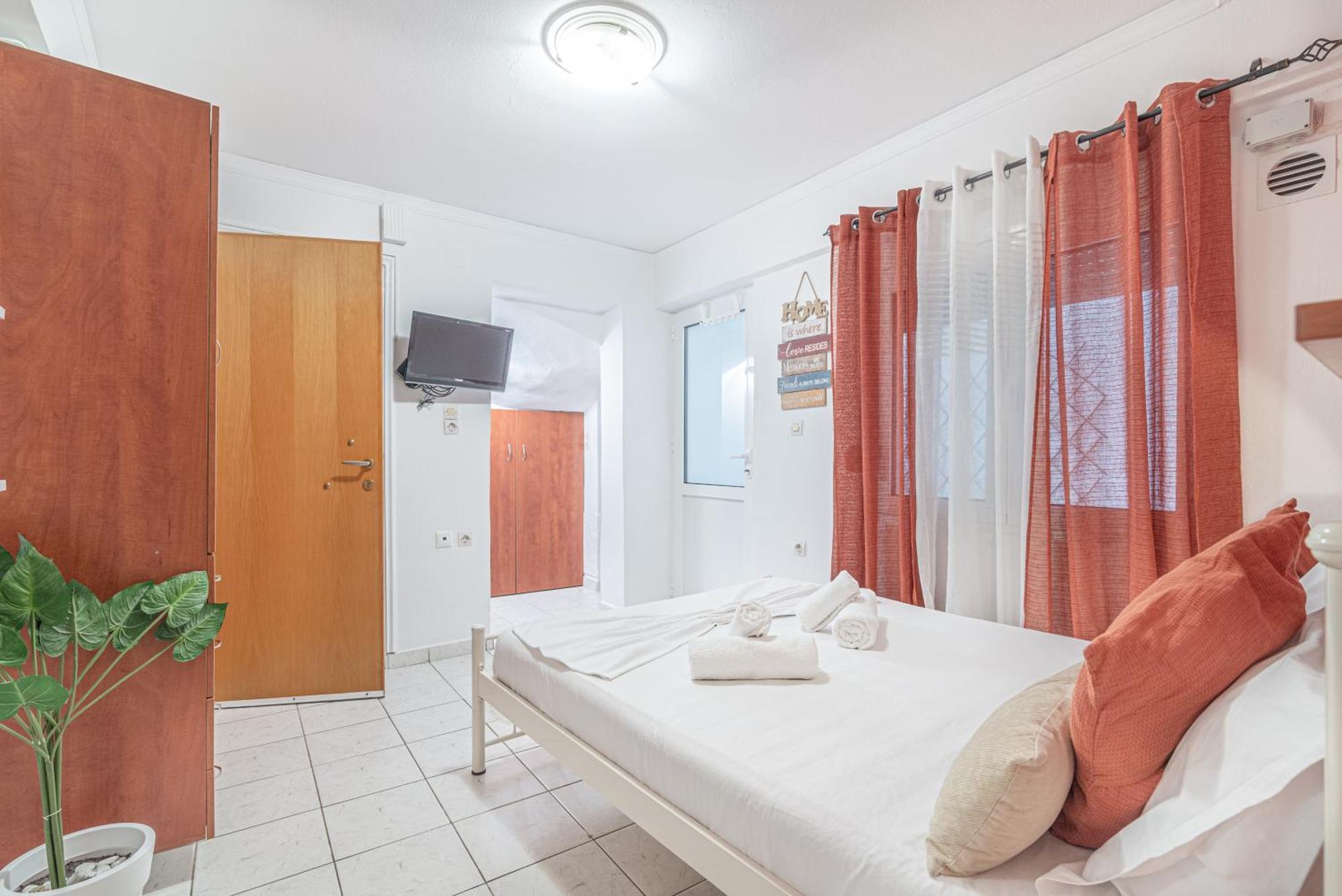 Oasis Studios In The City Centre Heraklion  Exterior photo